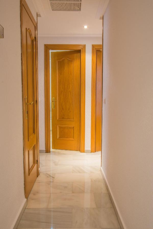 Ibericabeds Rejas Basic Apartman Granada Kültér fotó
