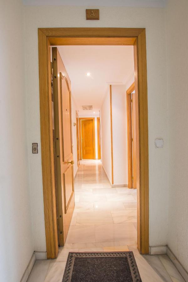Ibericabeds Rejas Basic Apartman Granada Kültér fotó