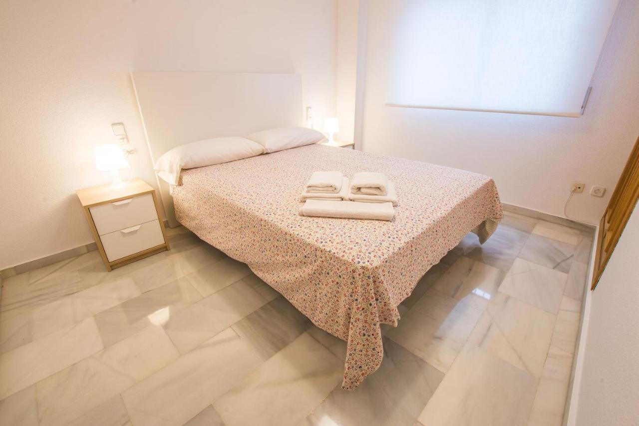Ibericabeds Rejas Basic Apartman Granada Kültér fotó