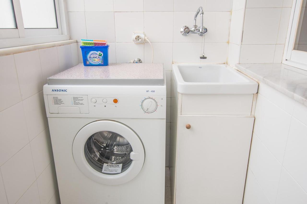 Ibericabeds Rejas Basic Apartman Granada Kültér fotó